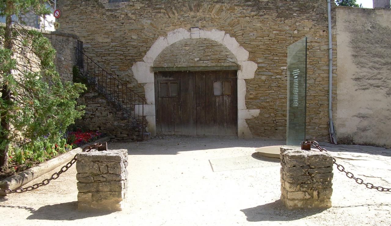 La Cour des Fusillés